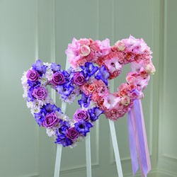 The FTD Hearts Eternal Easel from Parkway Florist in Pittsburgh PA
